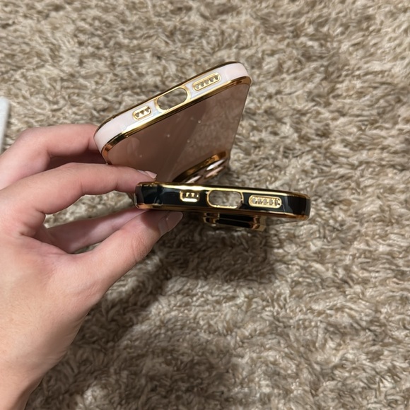 iPhone 16 pro cases - Picture 9 of 11